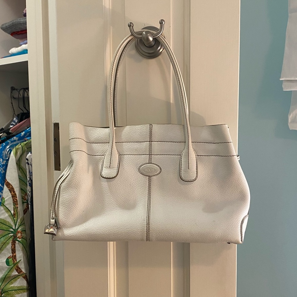 Tod’s “D-Bag” white handbag